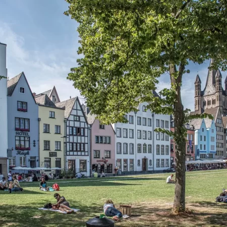 Köln Rheinufer Altstadt