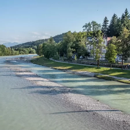 Bad Tölz – Banks Of The Isar