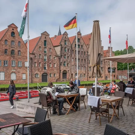 Lübeck Holstentorterrasse