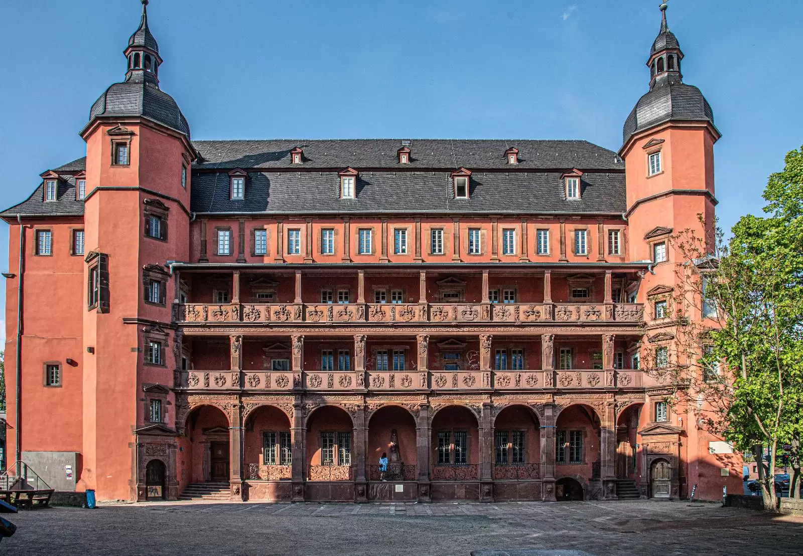 Offenbach Isenburg Castle