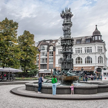 Koblenz History Column
