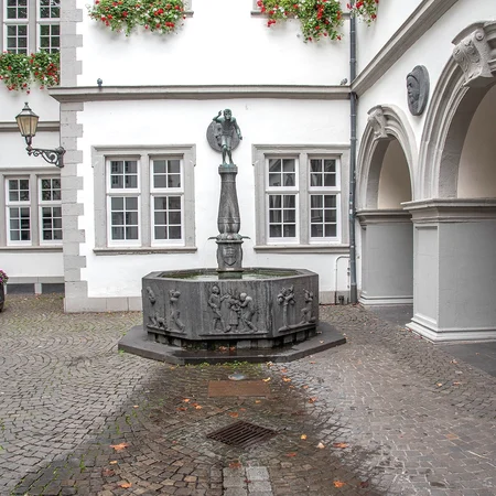 Koblenz Schängel fountain