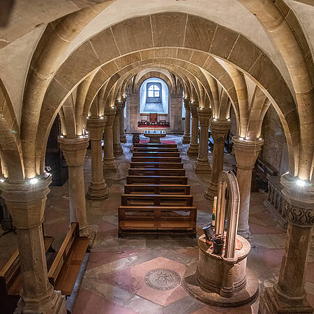 Die historische Krypta im Bamberger Dom zählt zu den ältesten Bereichen der beeindruckenden Kathedrale.