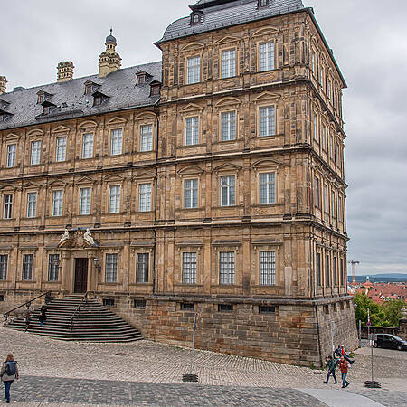 Die prachtvolle Fassade macht die Neue Residenz Bamberg zu einem beliebten Fotomotiv.